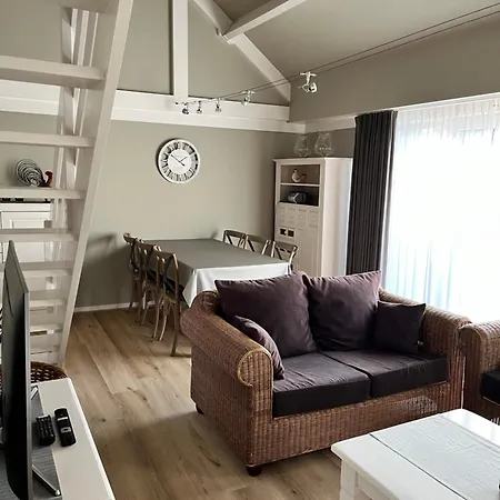 Semesterbostad Alfonzo *